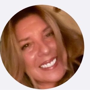 Meet your Posher, Margo